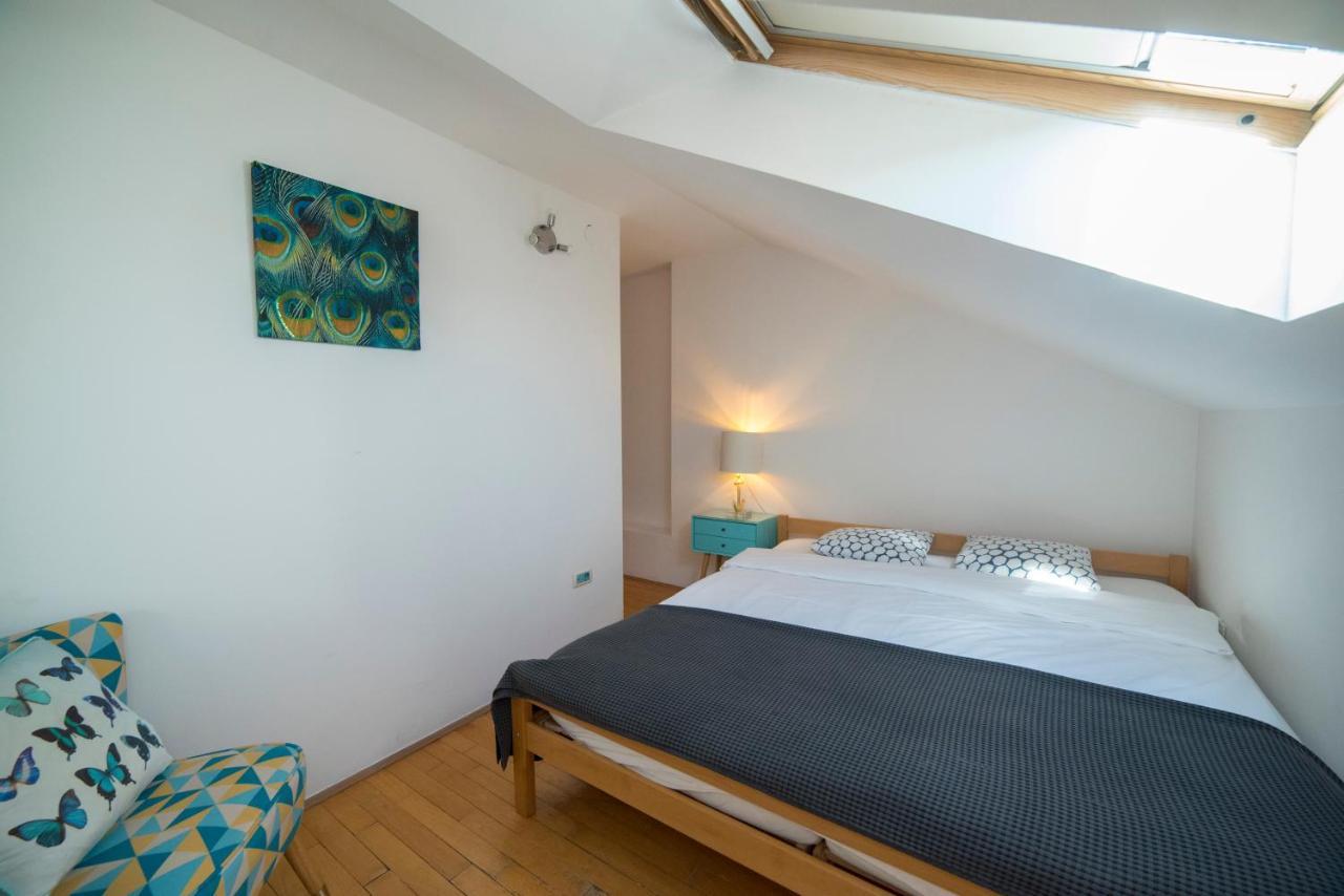 Octogon Apartment Zagabria Esterno foto